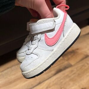 Nike Kids White and Pink Sneakers
